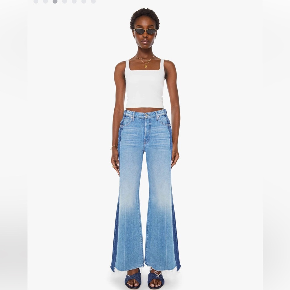 MOTHER Tux Sidestepper Sneak Fray flare jeans